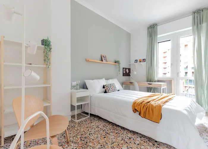 Living - Carducci * Turín