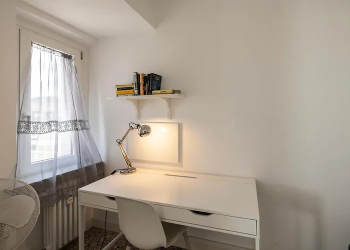 Living - Carducci * Turín